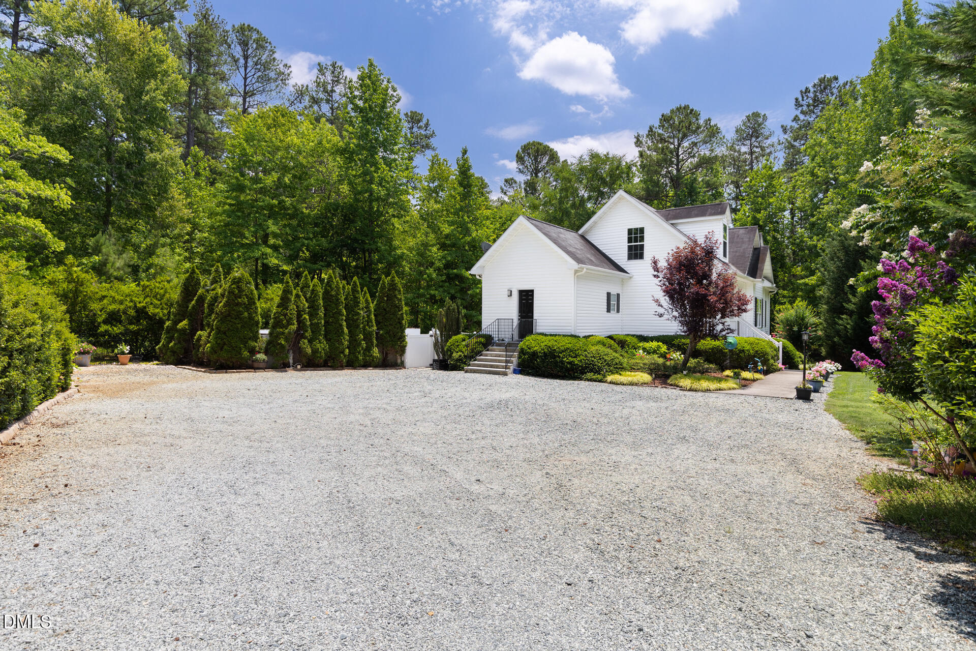 3509 Acorn Drive
