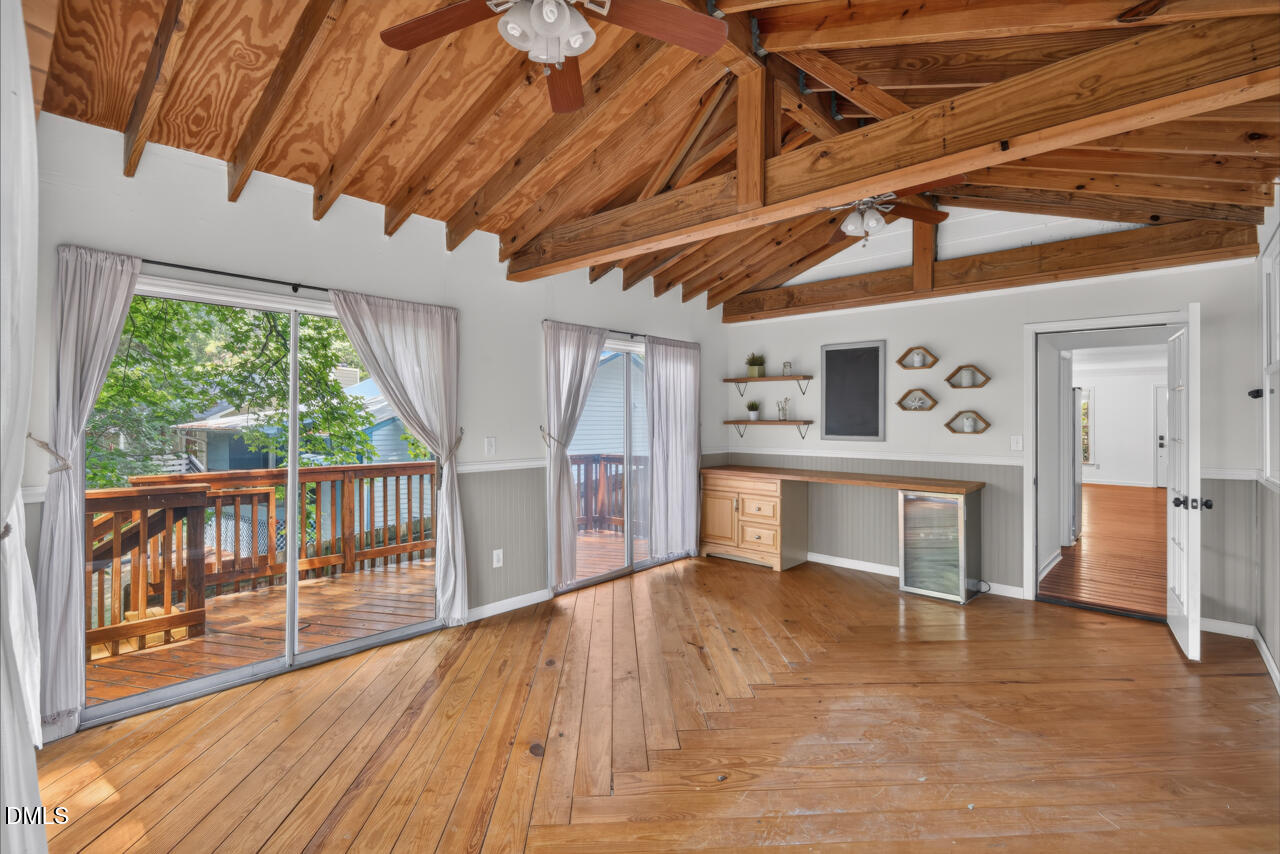 3315 Bonaparte Way