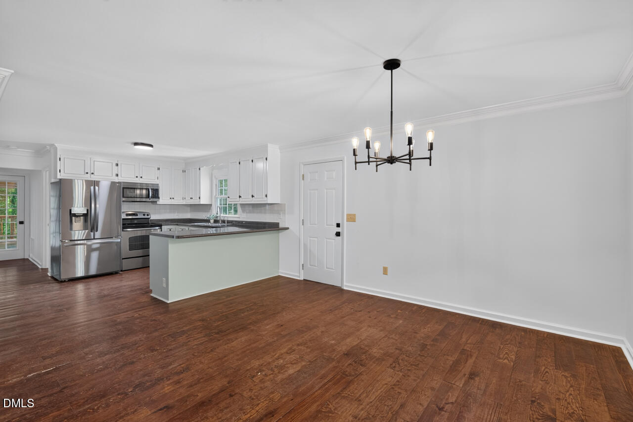 3315 Bonaparte Way