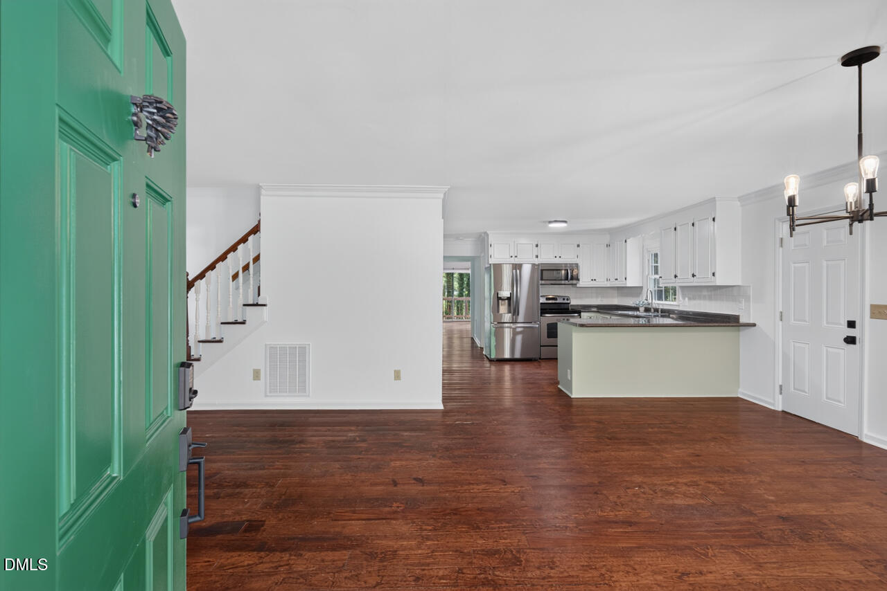 3315 Bonaparte Way