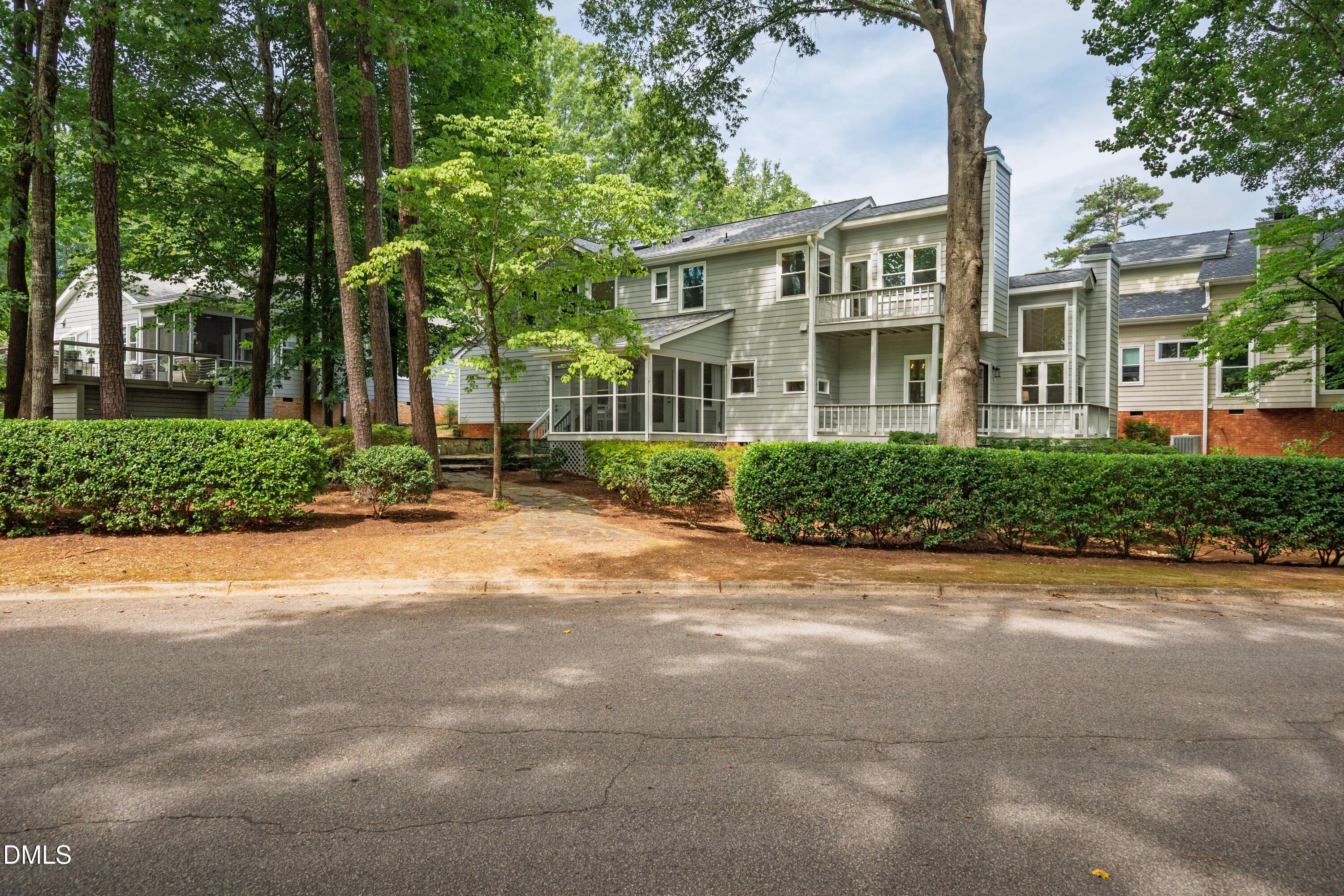 104 Tiercel Court