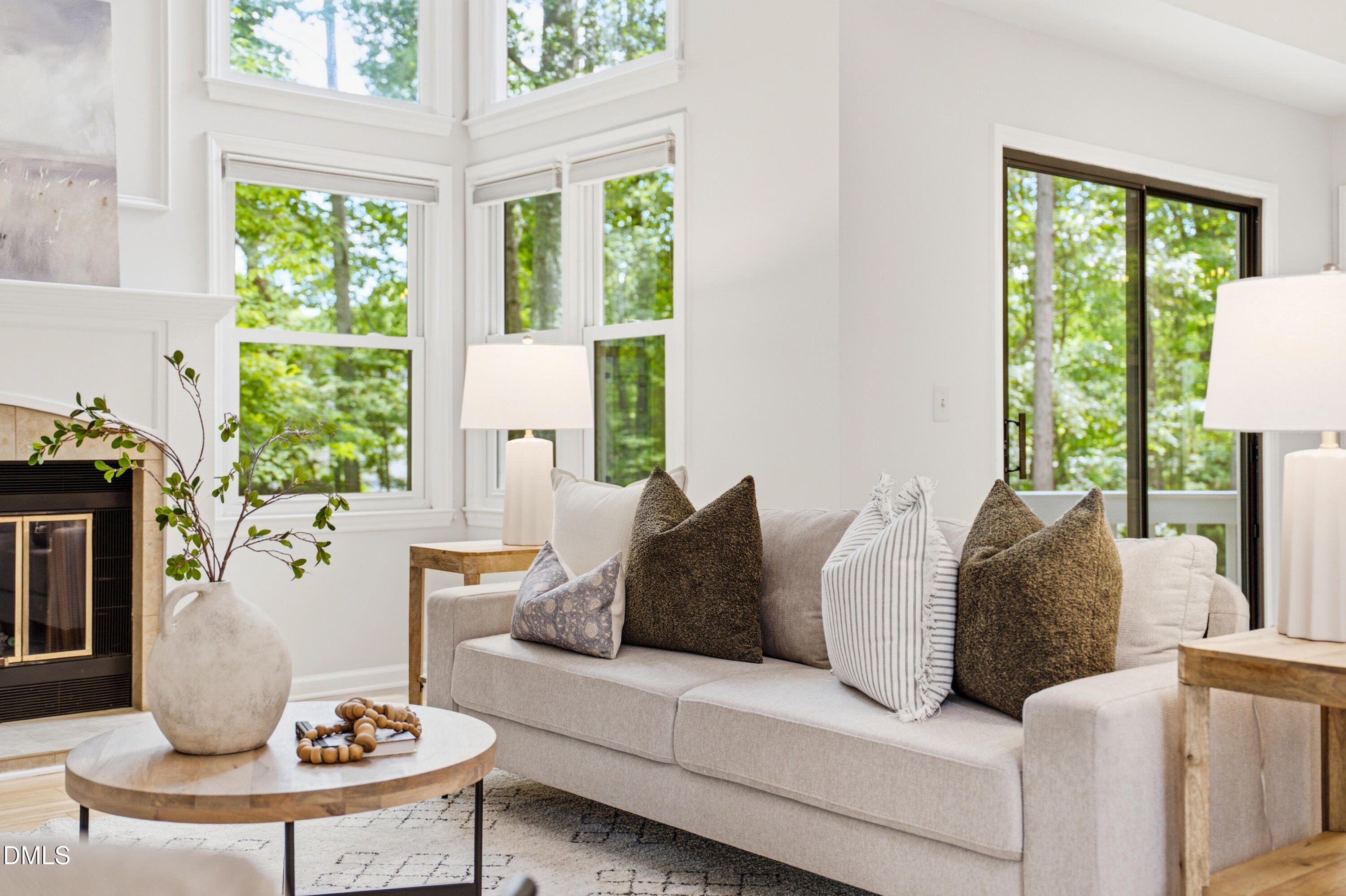 104 Tiercel Court