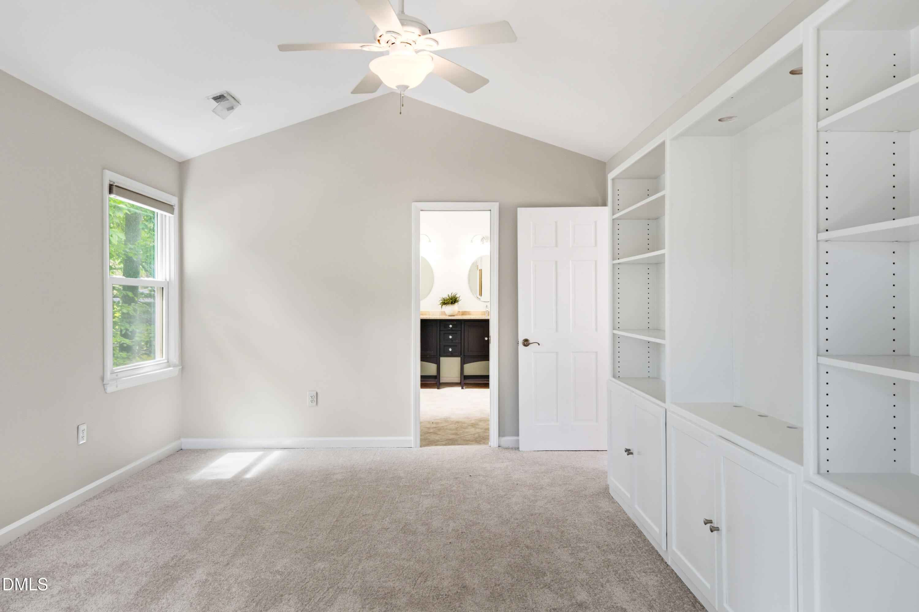 104 Tiercel Court