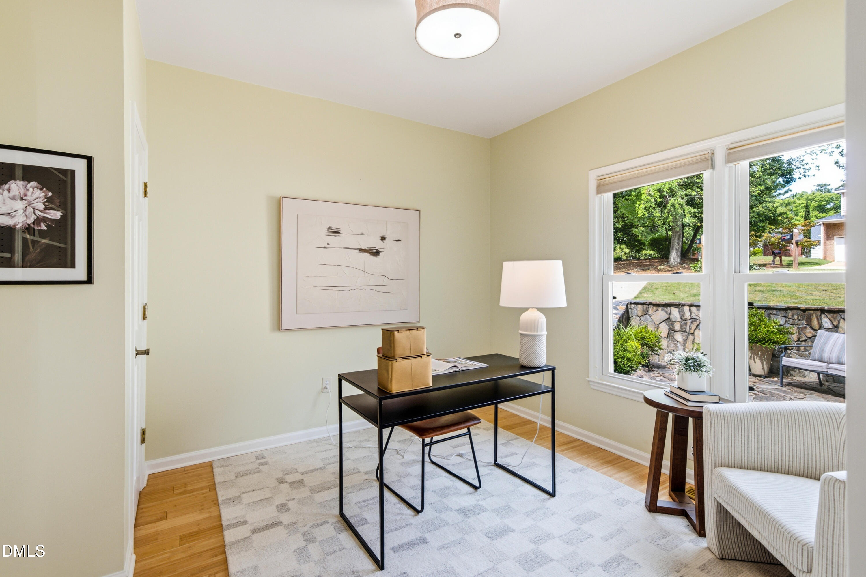 104 Tiercel Court