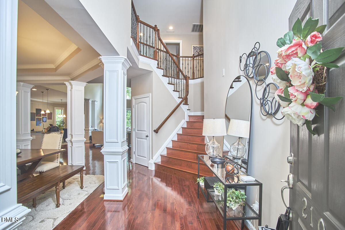 2106 Hemlock Hill Drive