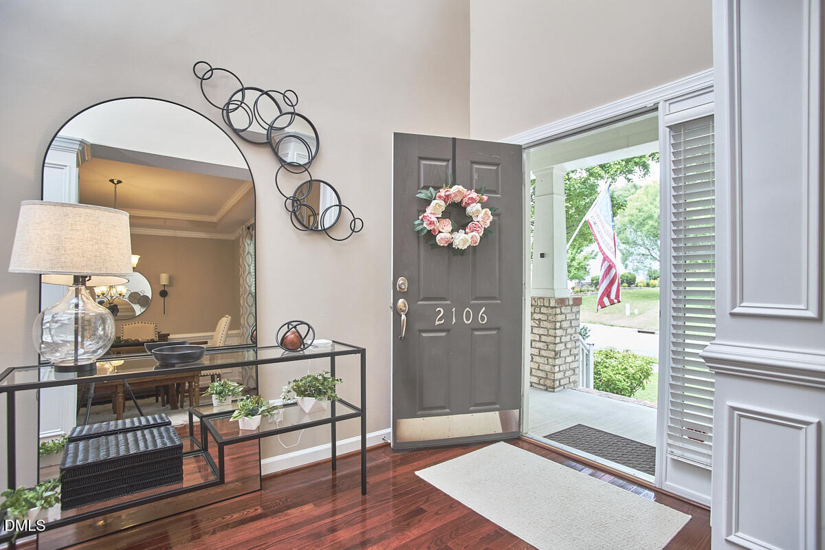 2106 Hemlock Hill Drive