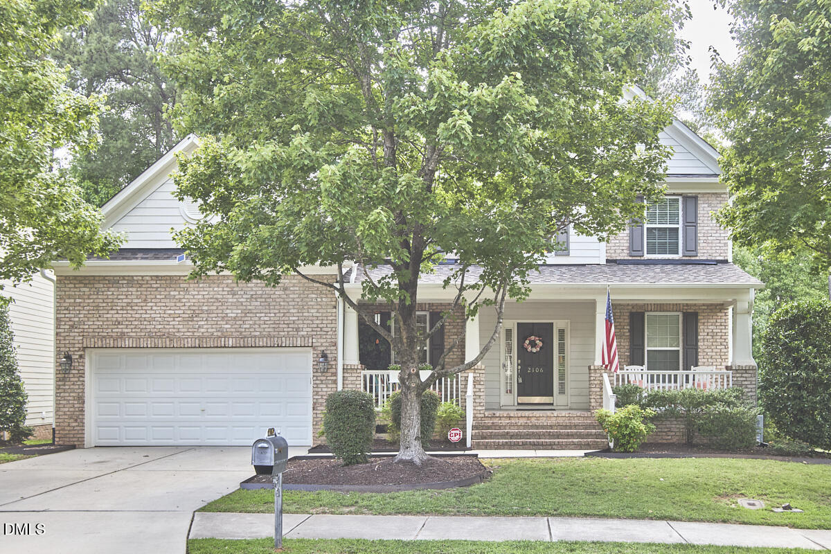 2106 Hemlock Hill Drive