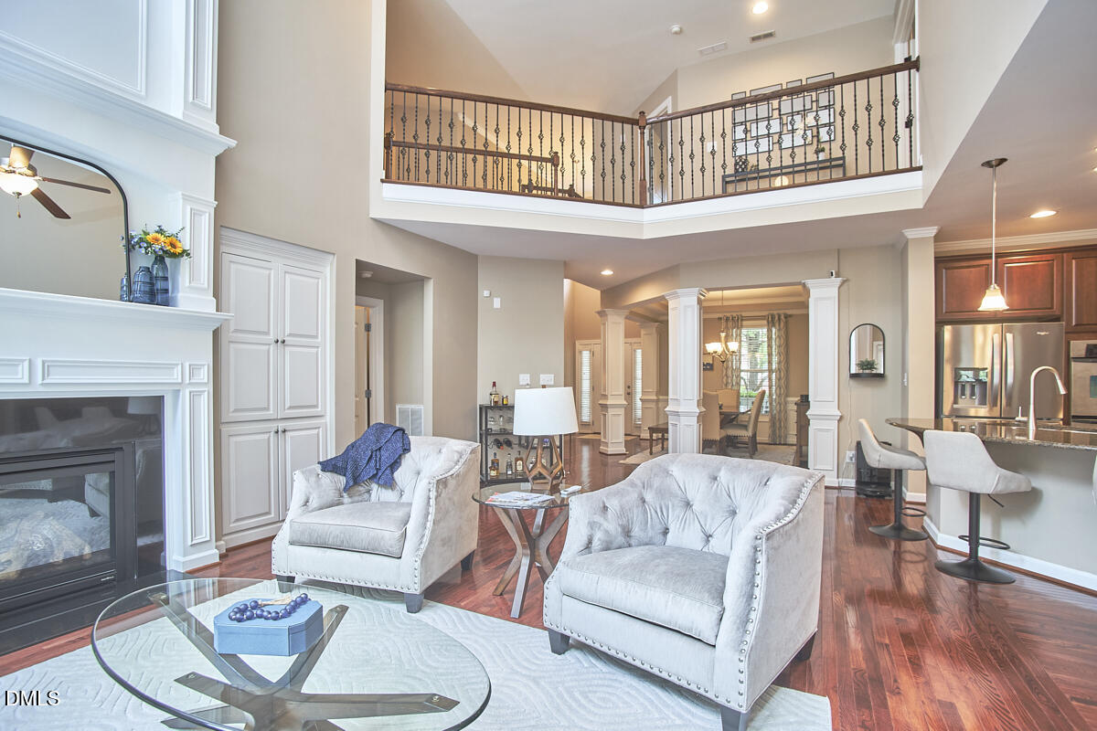 2106 Hemlock Hill Drive