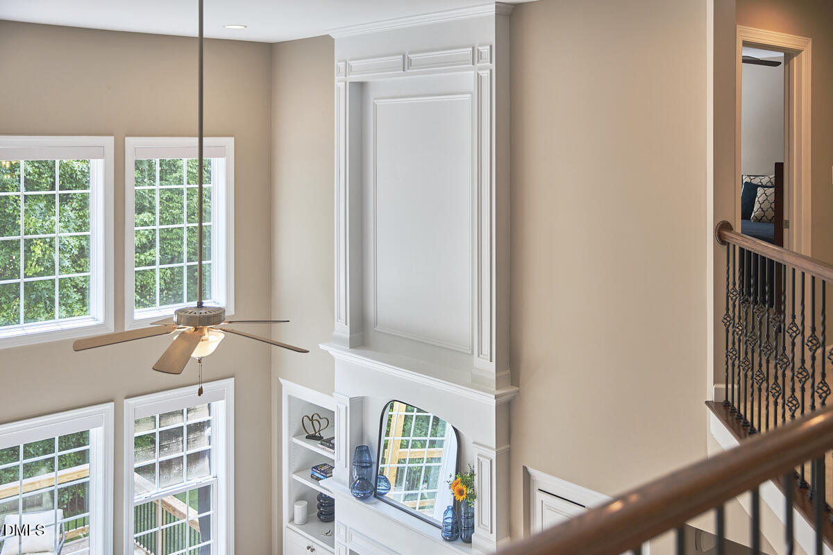 2106 Hemlock Hill Drive