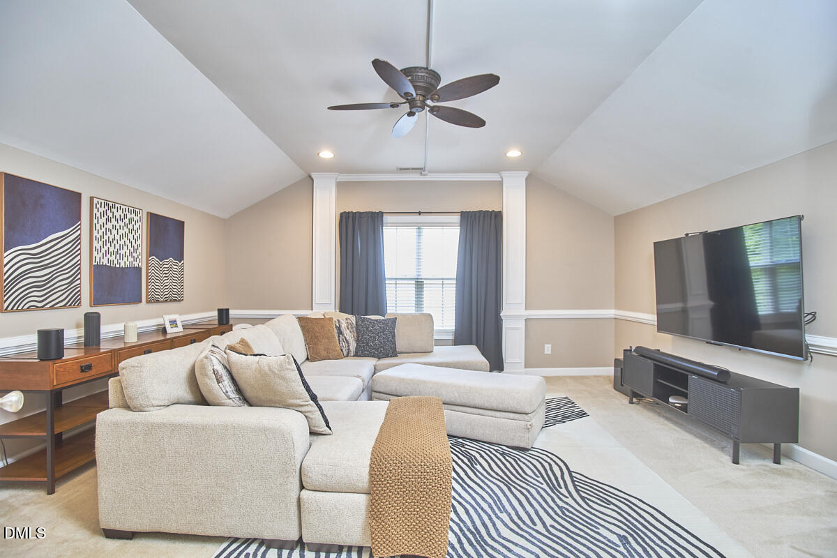 2106 Hemlock Hill Drive