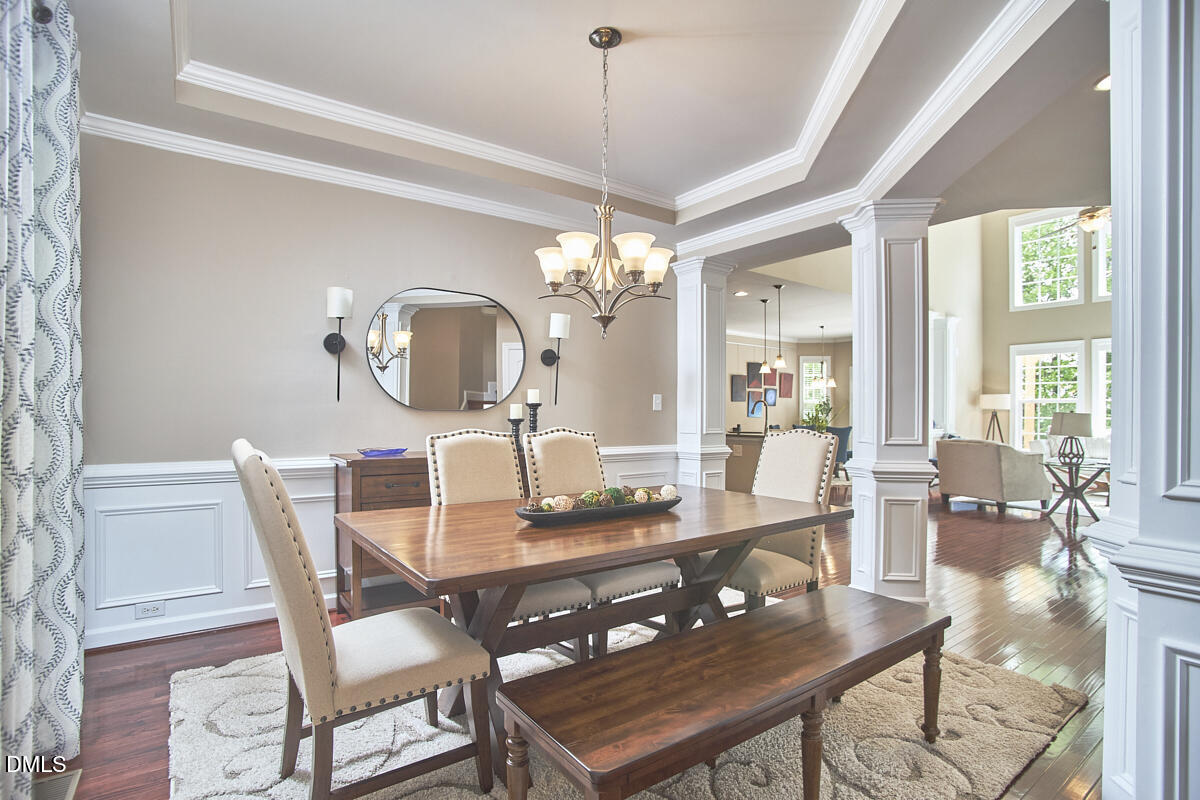 2106 Hemlock Hill Drive