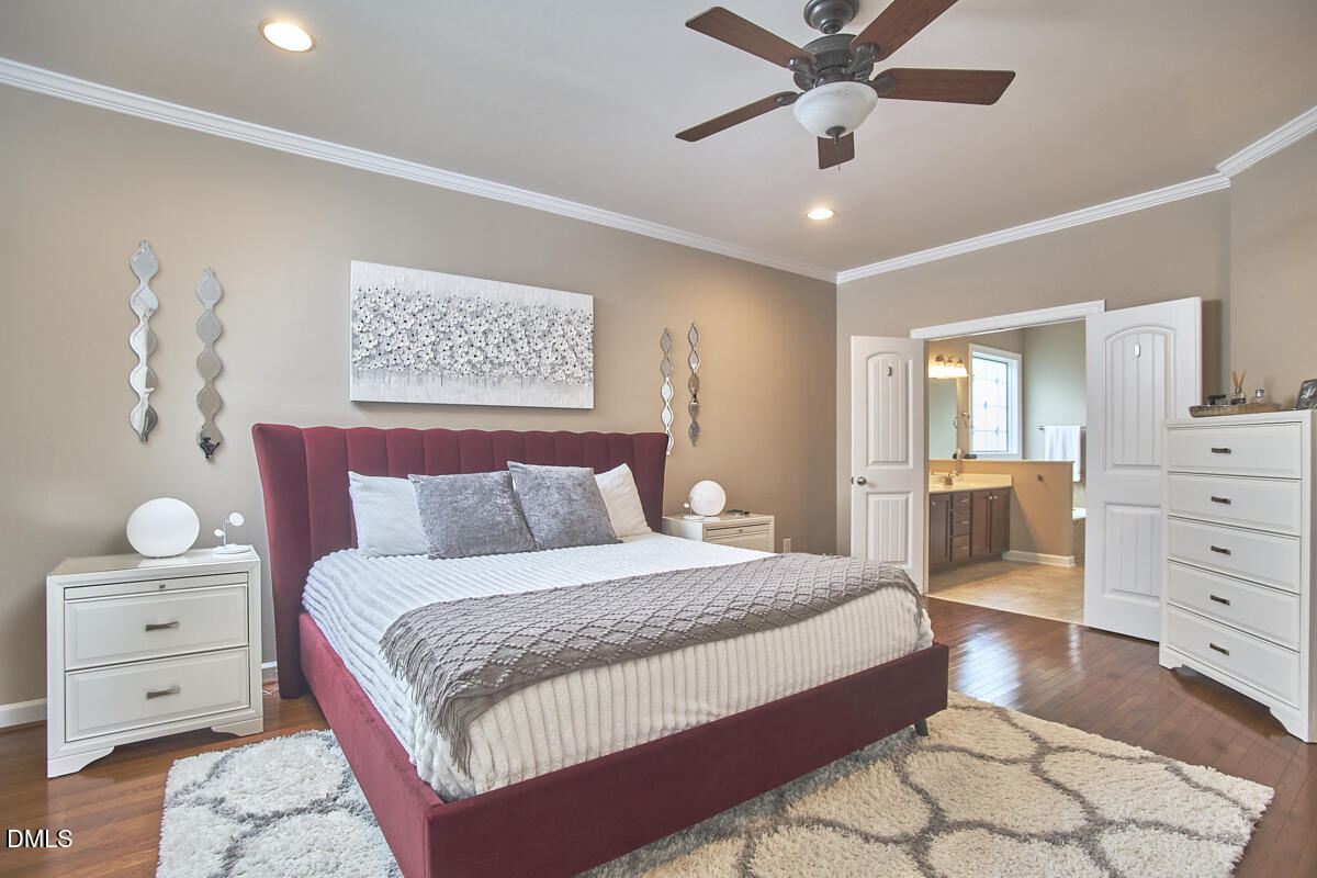 2106 Hemlock Hill Drive