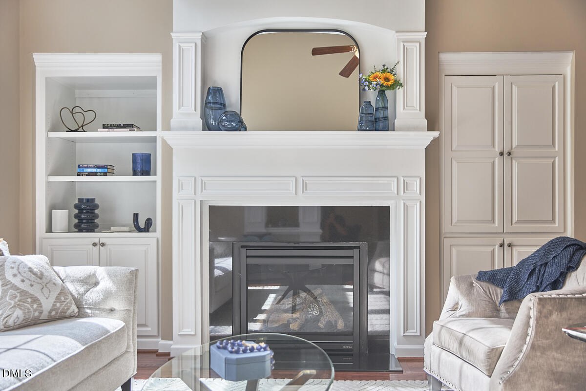 2106 Hemlock Hill Drive