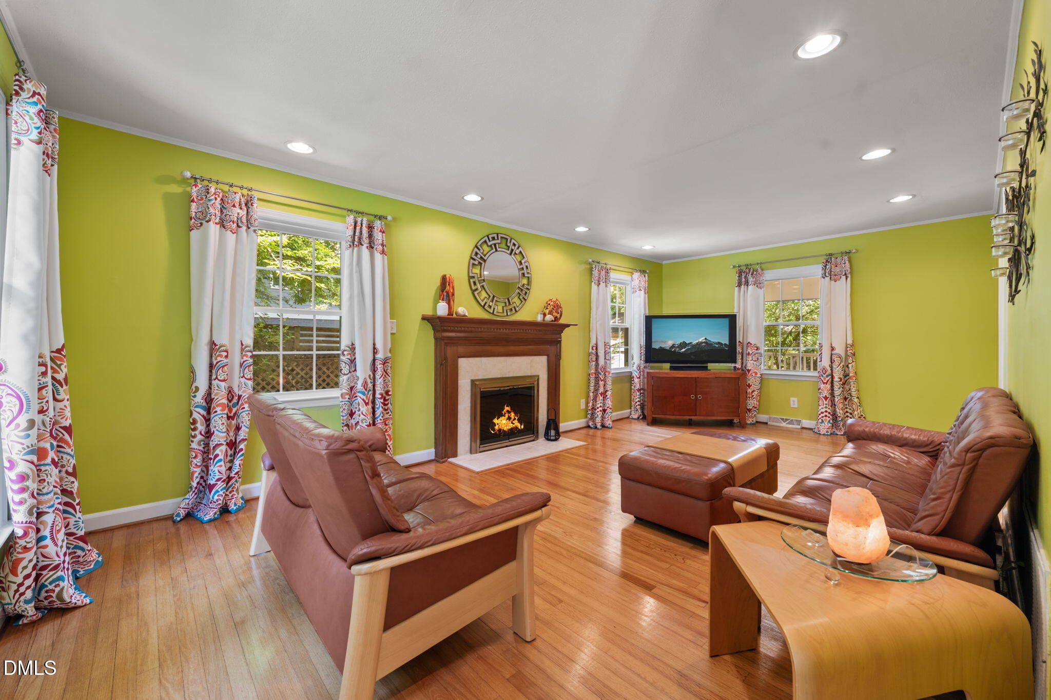 721 Tinkerbell Road