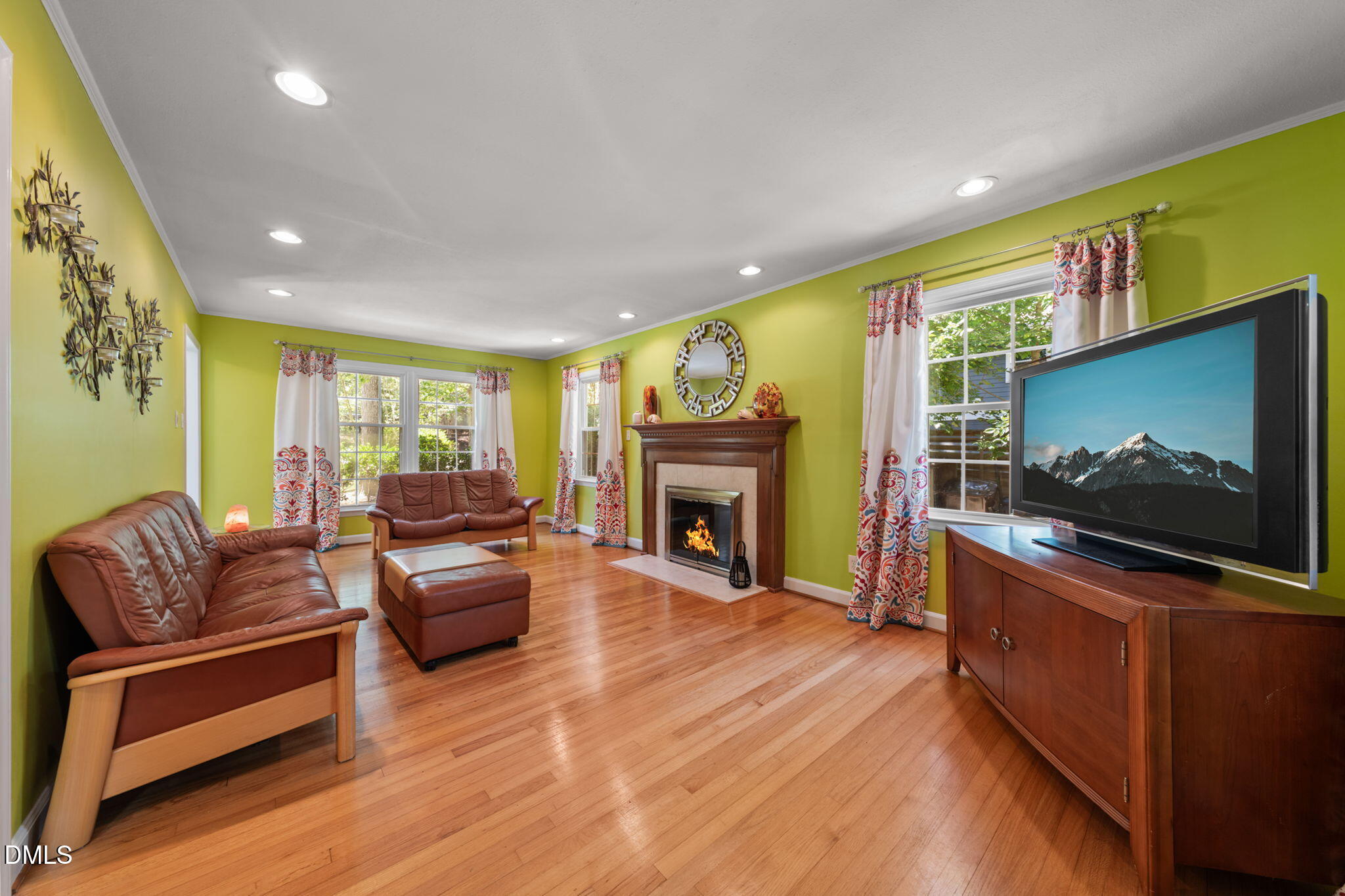721 Tinkerbell Road