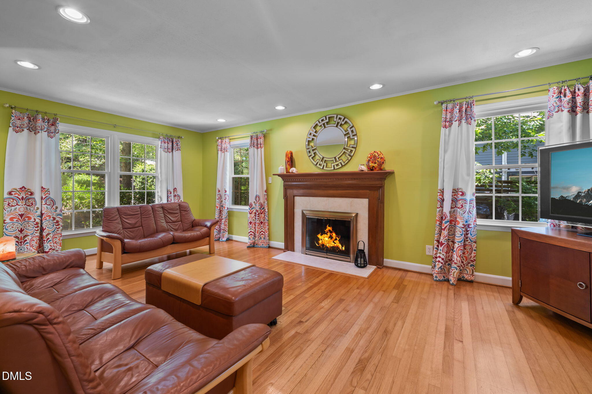 721 Tinkerbell Road