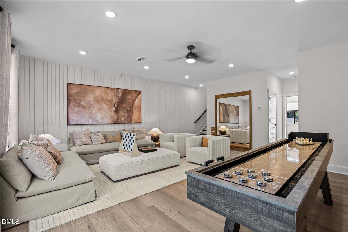 10916 Berry Woods Lane