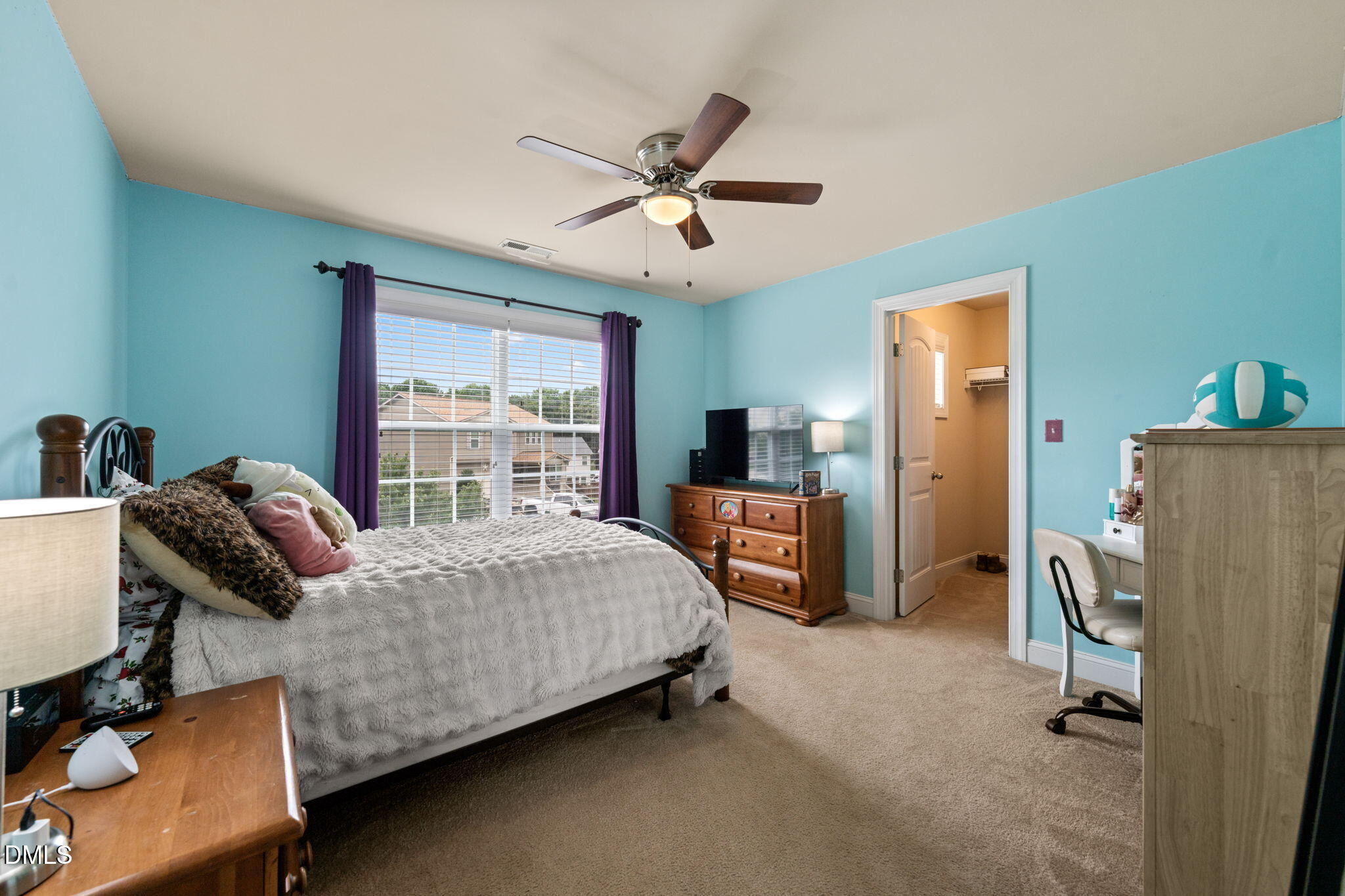 1550 Lake Louise Lane