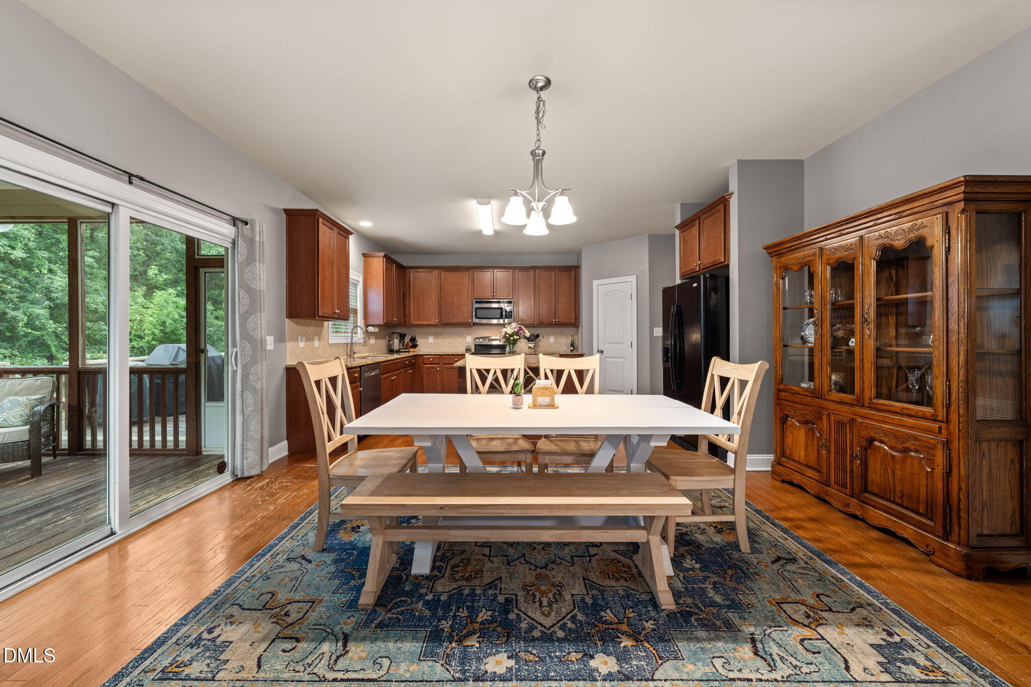 1550 Lake Louise Lane