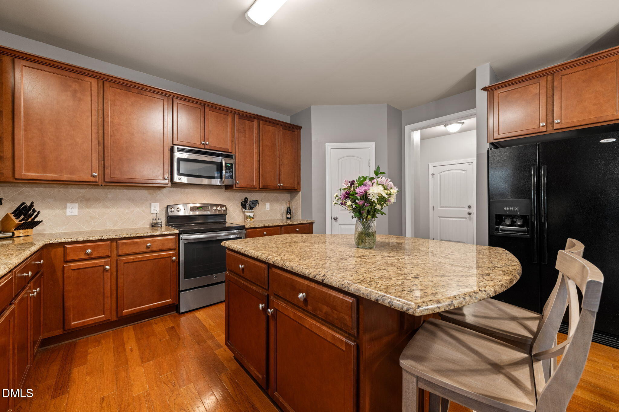 1550 Lake Louise Lane