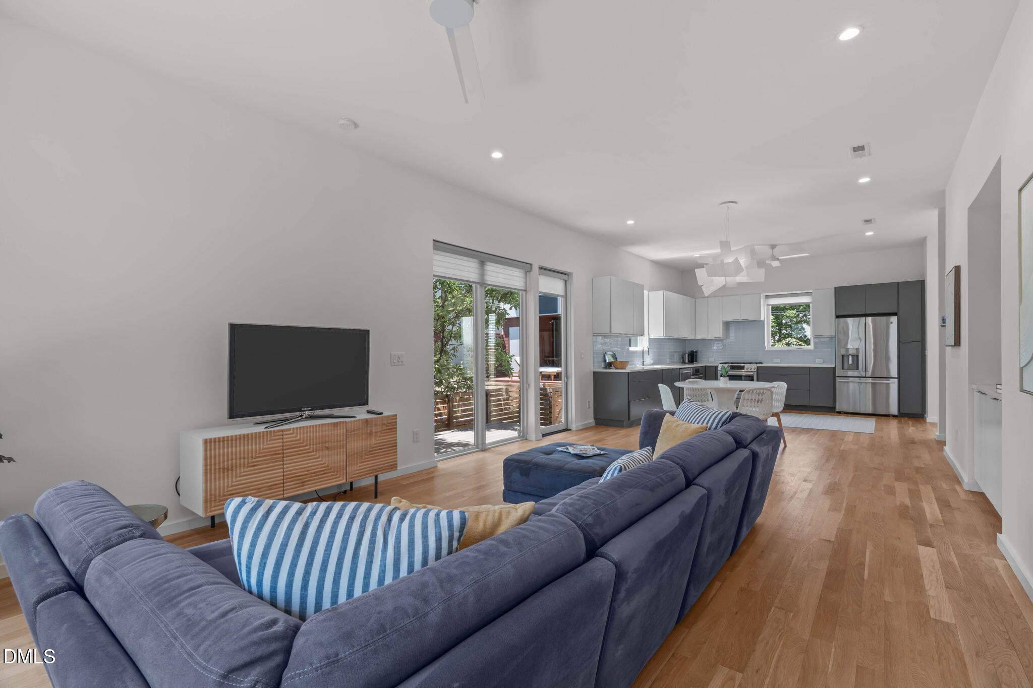 808 Glendale Avenue