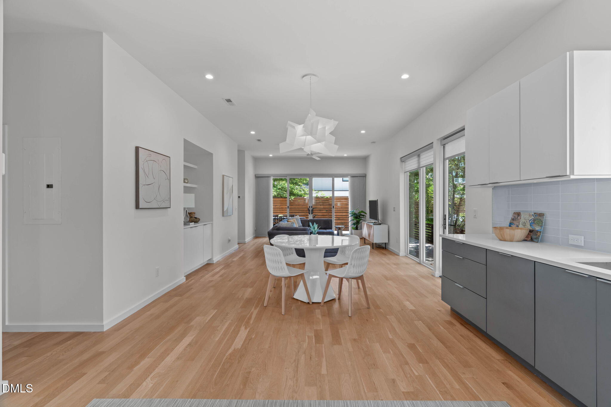 808 Glendale Avenue