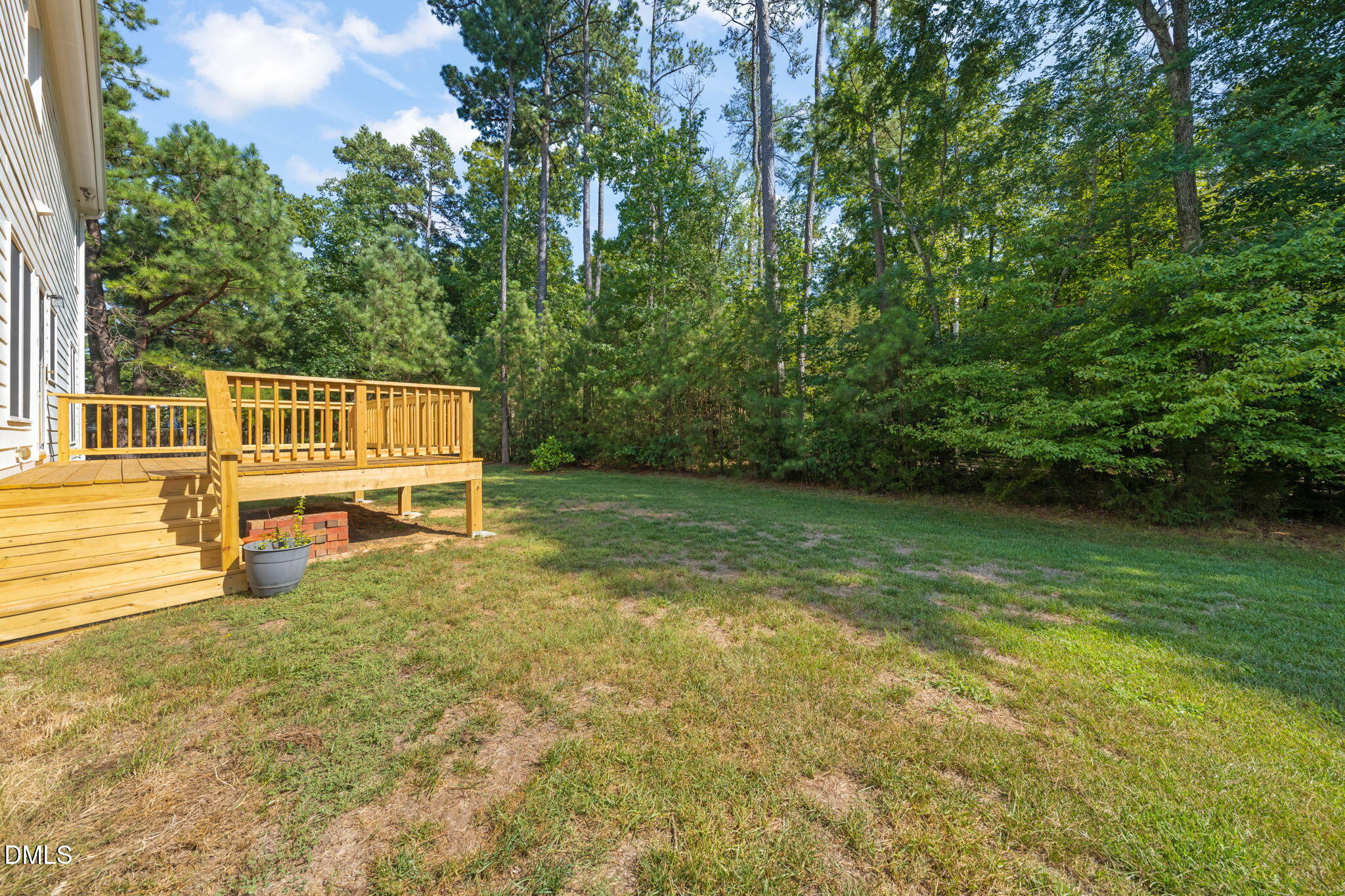 4609 Moores Creek Road
