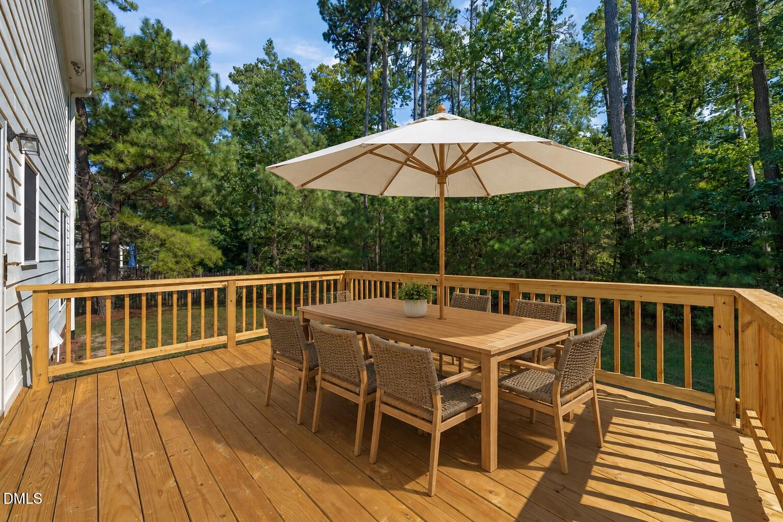 4609 Moores Creek Road