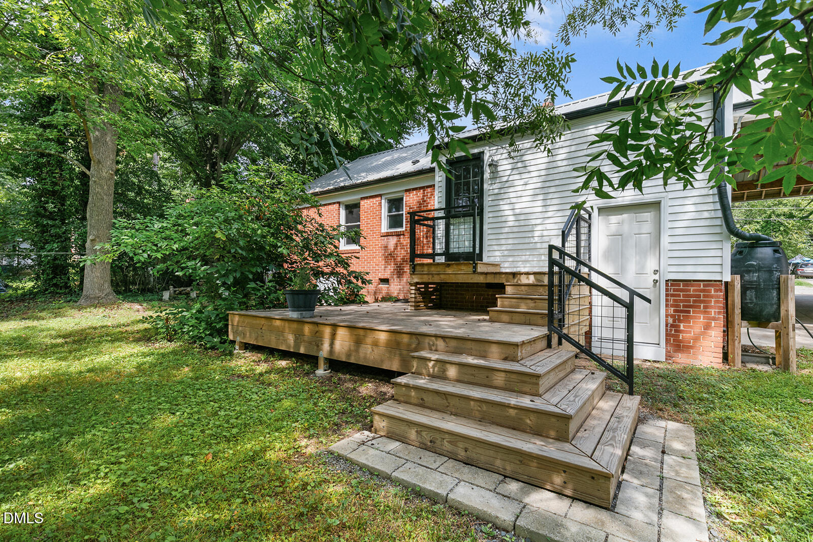 2113 Henslowe Drive