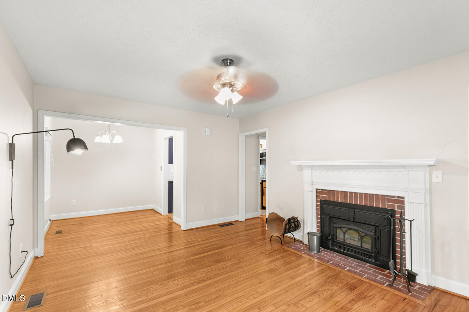 2113 Henslowe Drive