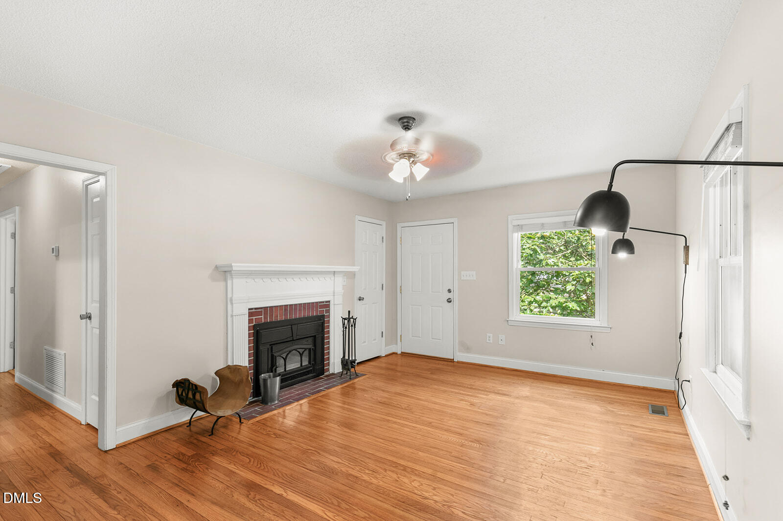 2113 Henslowe Drive