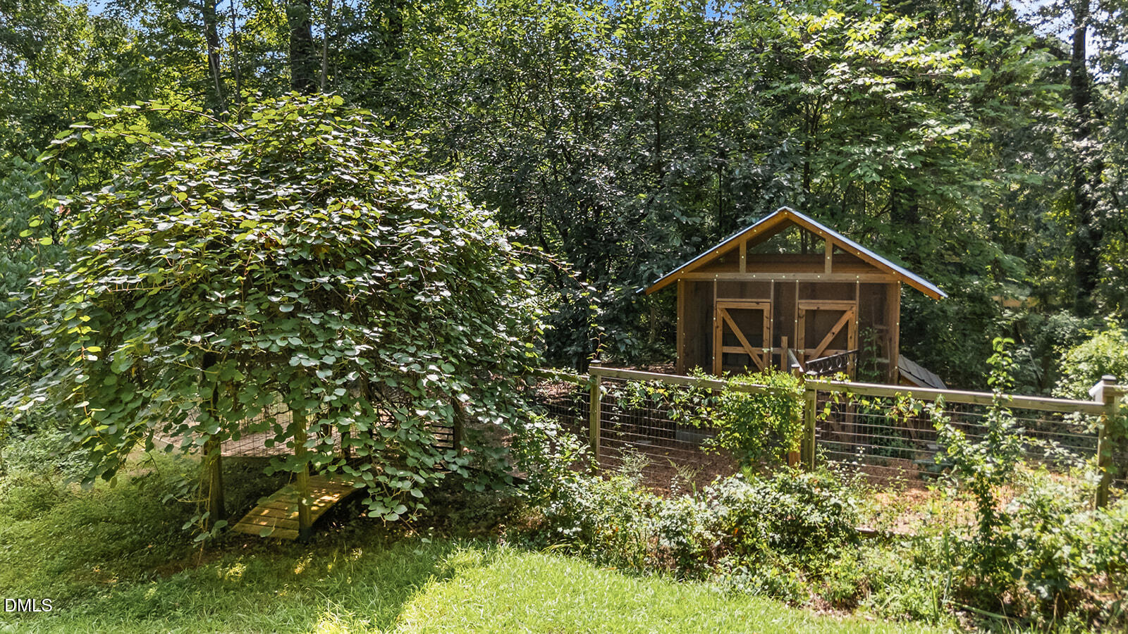 2113 Henslowe Drive