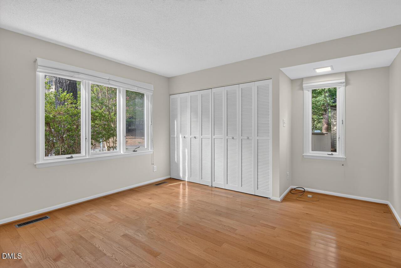 16 Glenmore Drive