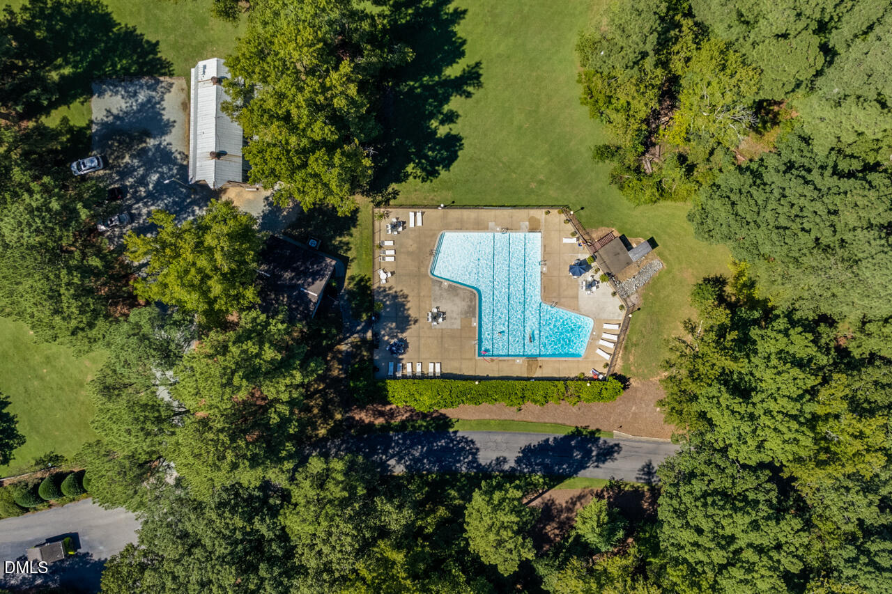 16 Glenmore Drive