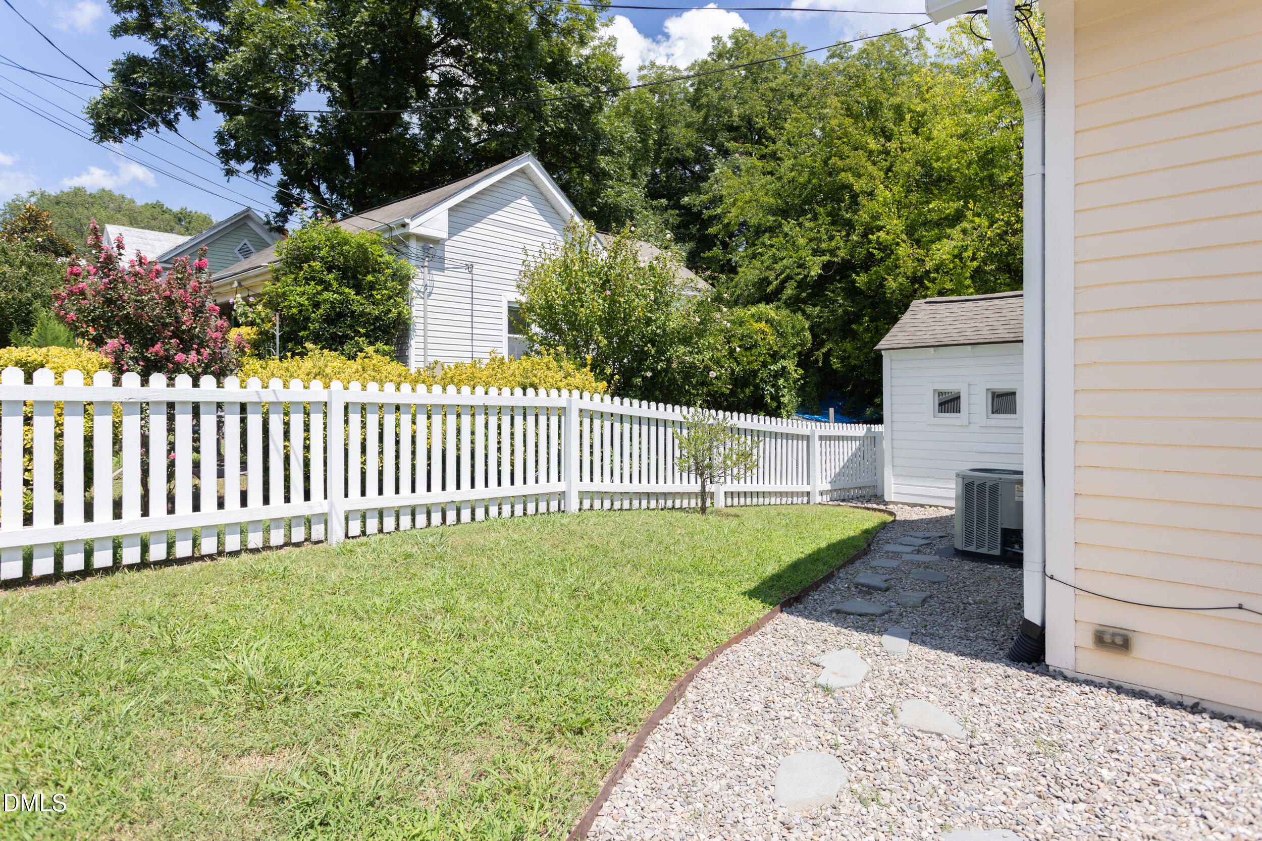 719 Shepherd Street