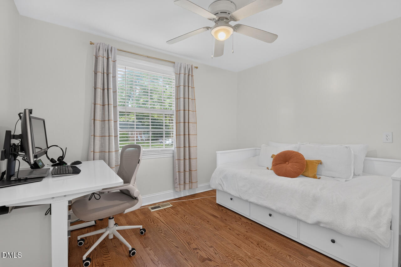 506 N King Charles Road