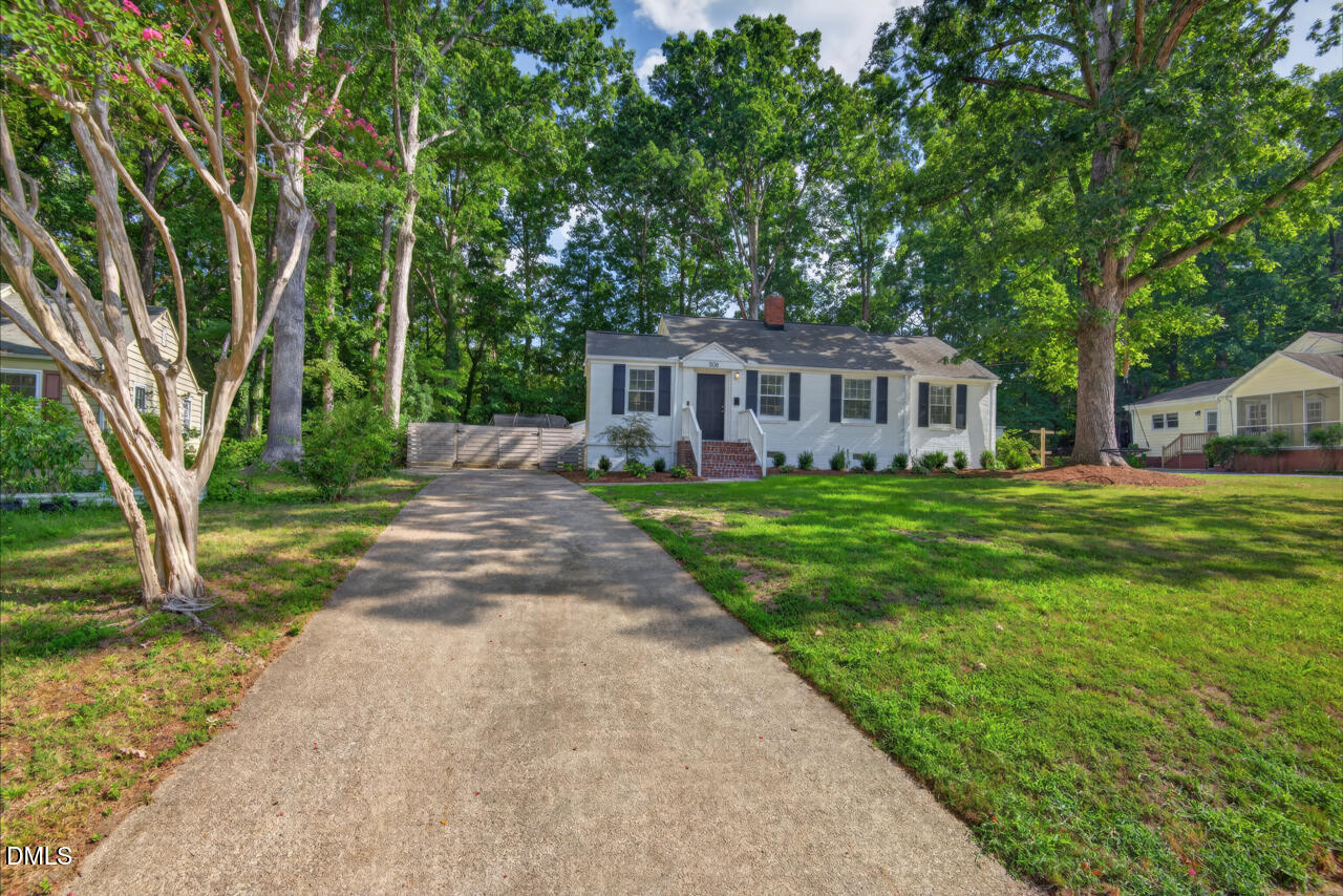 506 N King Charles Road