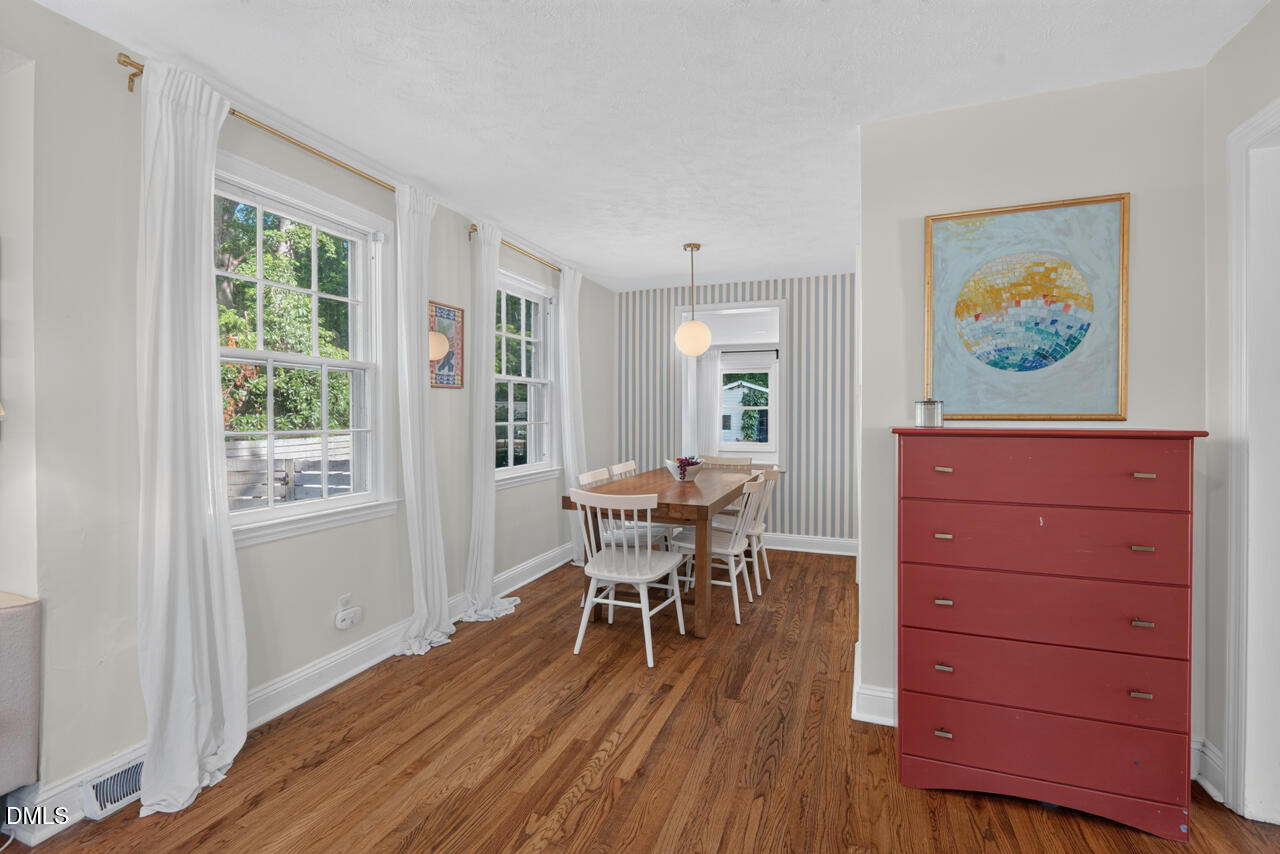 506 N King Charles Road