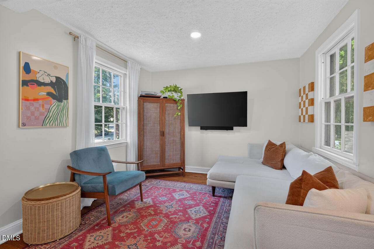 506 N King Charles Road