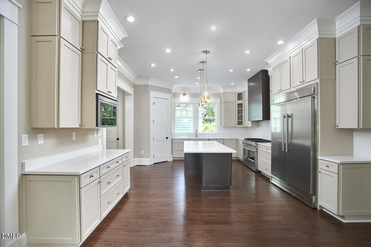 1106 9th Street