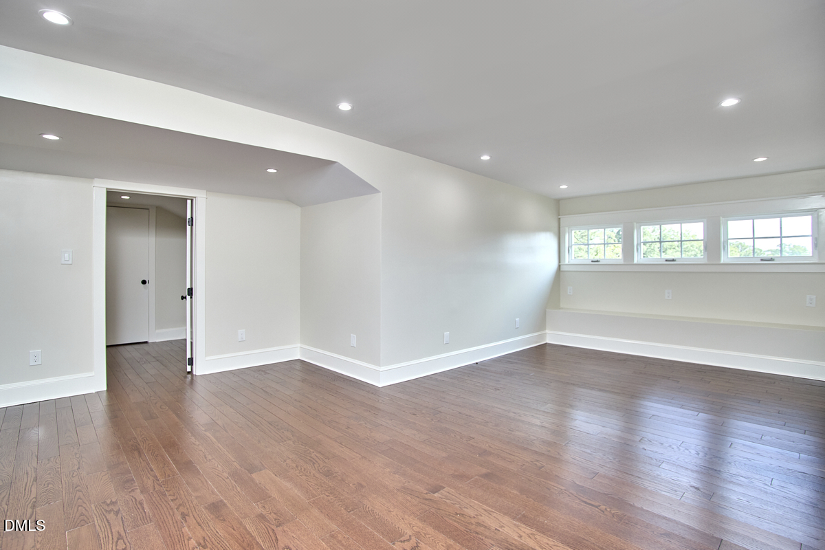 1106 9th Street