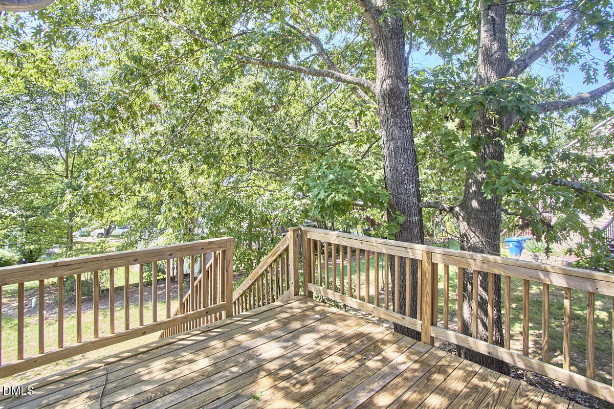 3 Hickory Wood Square