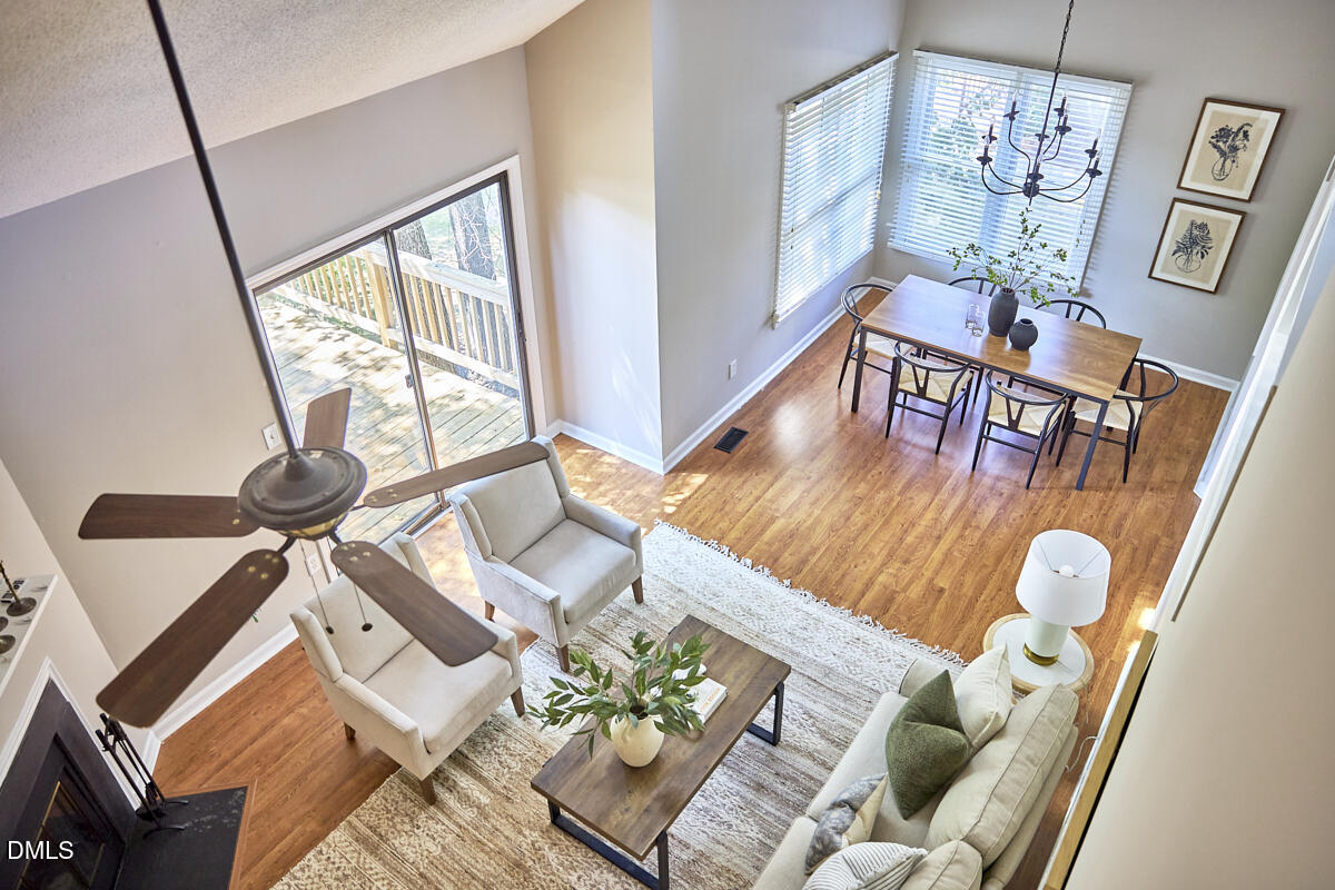 3 Hickory Wood Square