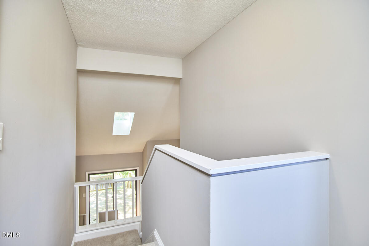 3 Hickory Wood Square