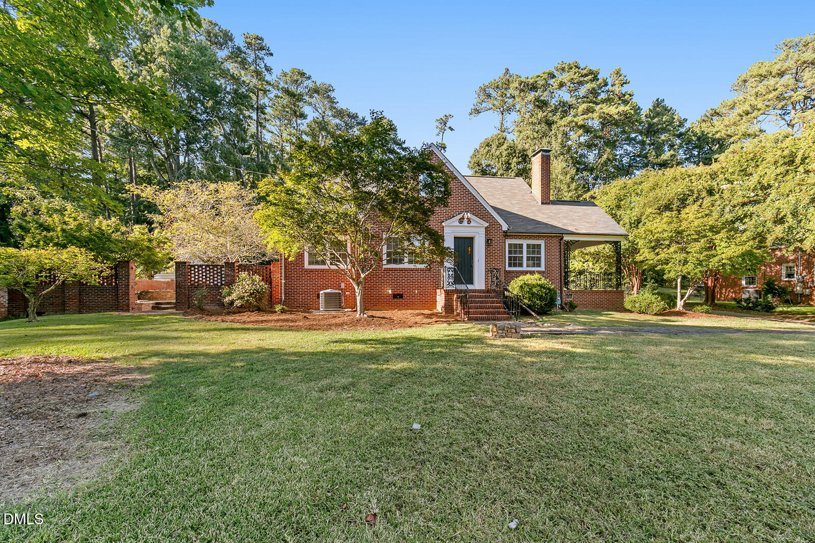 2720 University Drive