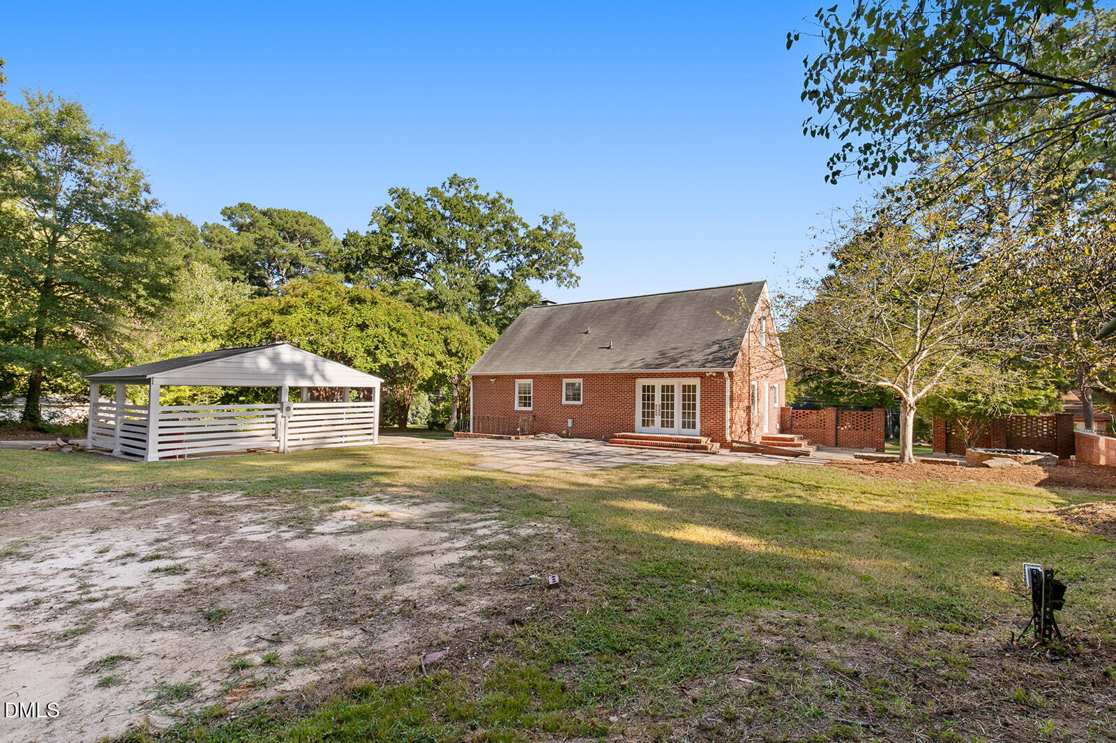 2720 University Drive
