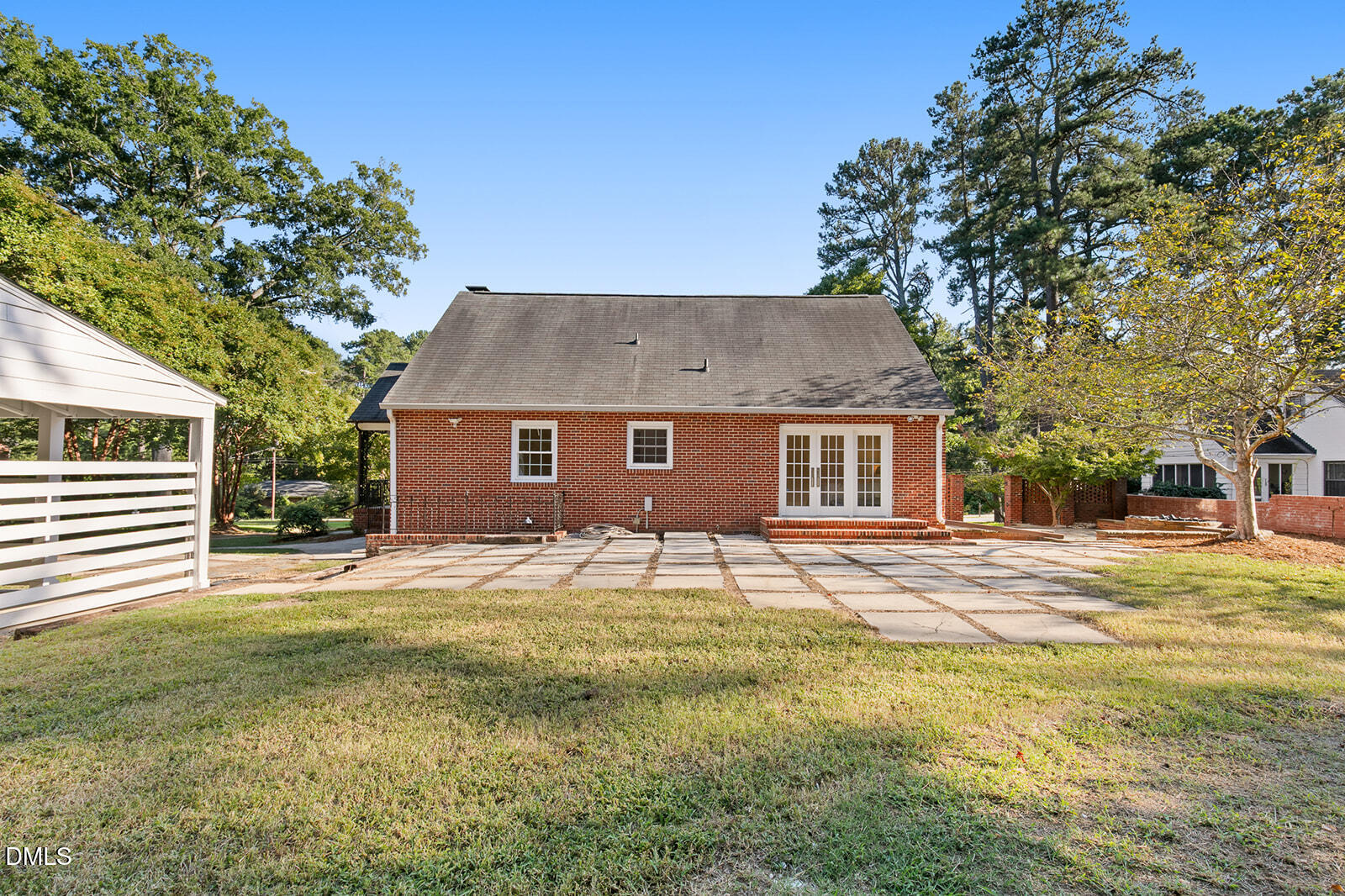 2720 University Drive