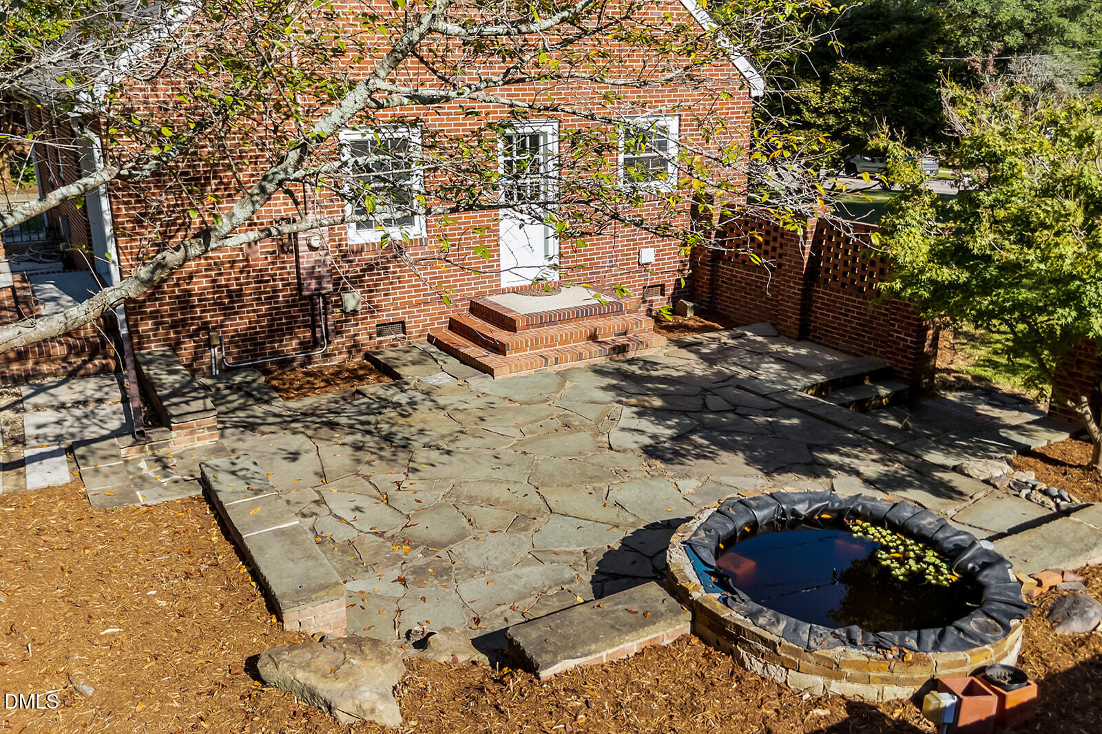 2720 University Drive