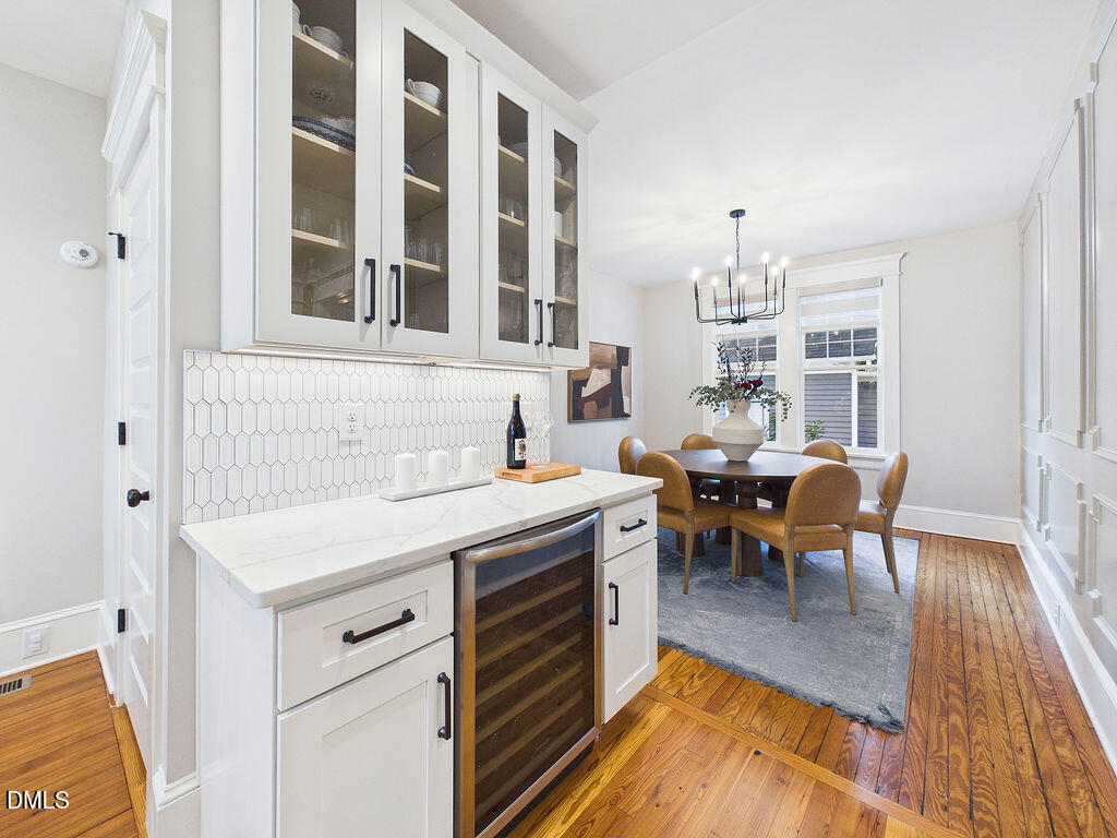 106 E Trinity Avenue