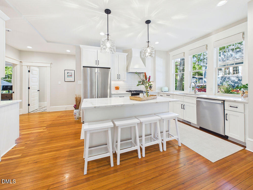 106 E Trinity Avenue